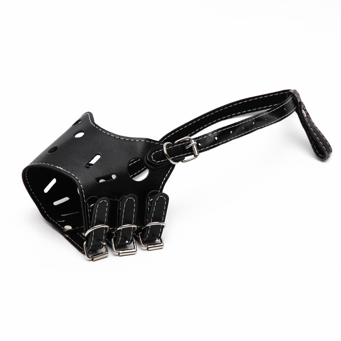 Намордник из прессованной кожи регулируемый, №3, ДН 6,8 см, ОМ 21-28 см, чёрный Намордник из прессованной кожи регулируемый, №3, ДН 6,8 см, ОМ 21-28 см, чёрный