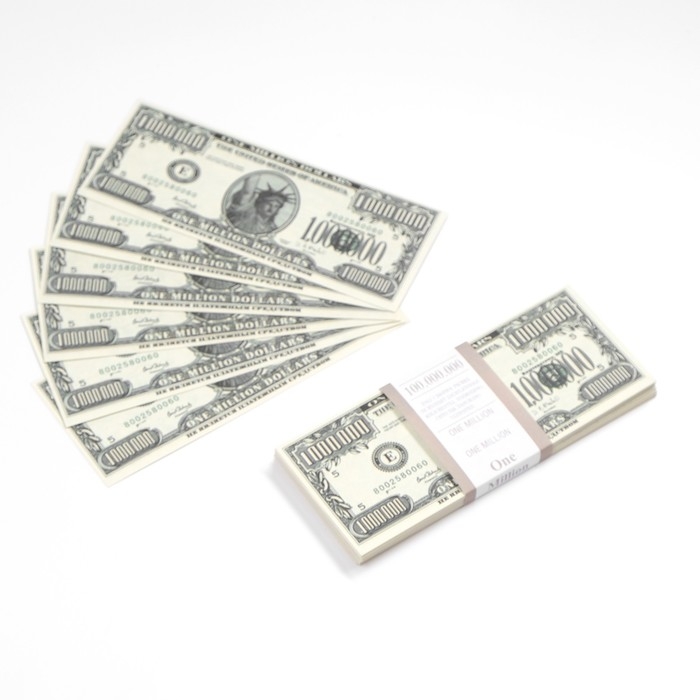 Пачка купюр 1000000 долларов Пачка купюр 1000000 долларов