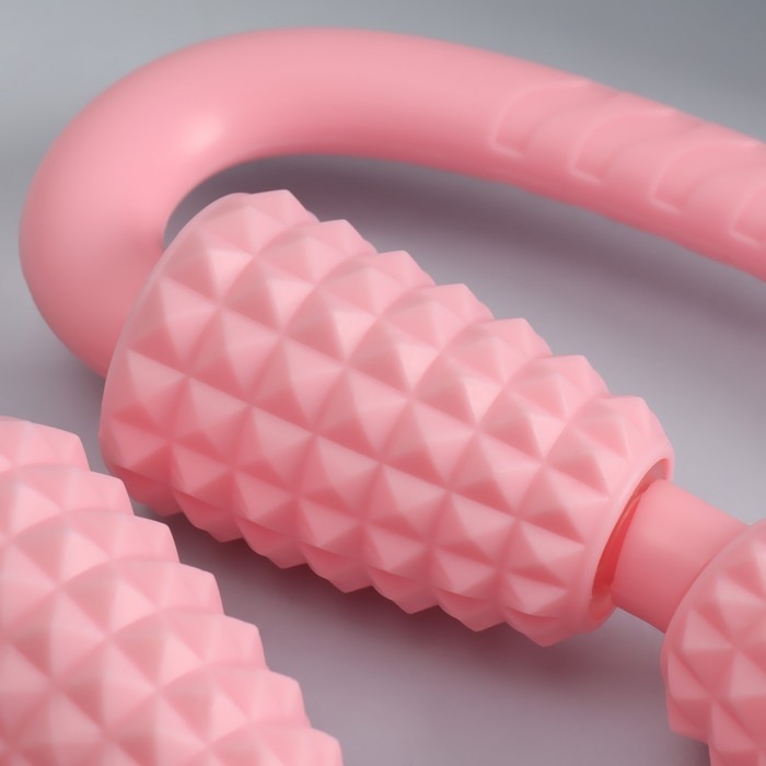 Массажёр универсальный, 24,3 × 19,2 см, цвет МИКС Массажёр универсальный, 24,3 × 19,2 см, цвет МИКС