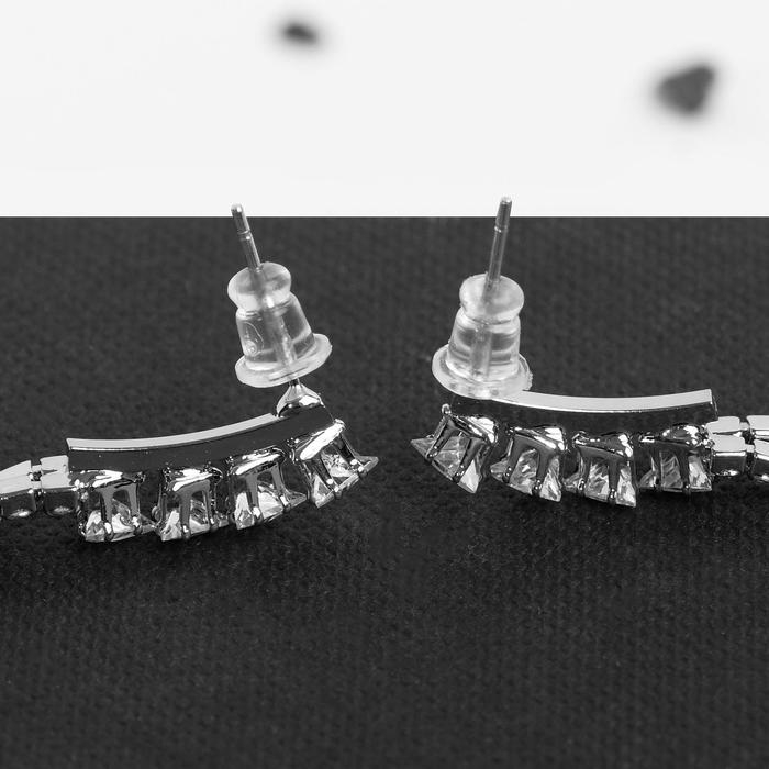 Серьги висячие со стразами «Капель» две нити, цвет белый в серебре, 15,8 см Серьги висячие со стразами «Капель» две нити, цвет белый в серебре, 15,8 см