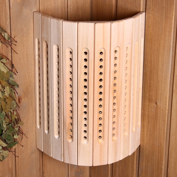 Абажур из липы, угловой прорезной Абажур из липы, угловой прорезной