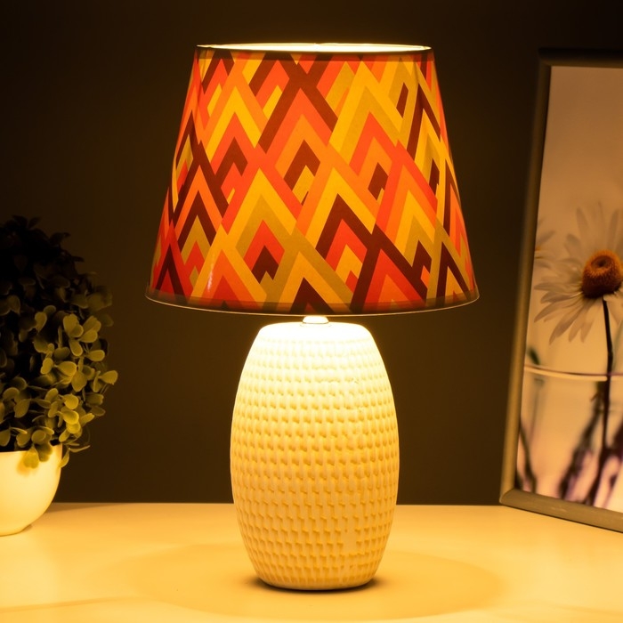 Настольная лампа Настольная лампа "Варт" Е14 15Вт 20х20х32 см RISALUX