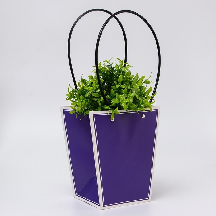 Сумка для цветов фиолетовая влагостойкая, 17x17-11.5x11.5-20 см 8 Сумка для цветов фиолетовая влагостойкая, 17x17-11.5x11.5-20 см 8
