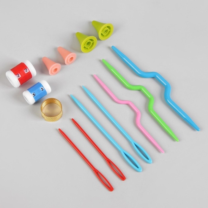 Набор для вязания, 45 предметов, в футляре Набор для вязания, 45 предметов, в футляре