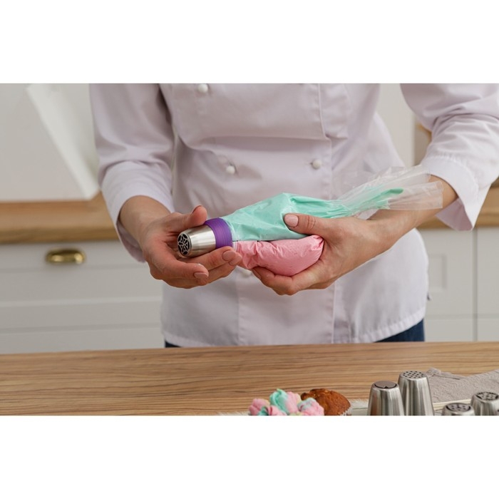 Набор кондитерский 12 предметов: 8 насадок d=3,7 см, адаптер d=4 см, 3 мешка 22×32 см, насадки МИКС Набор кондитерский 12 предметов: 8 насадок d=3,7 см, адаптер d=4 см, 3 мешка 22×32 см, насадки МИКС