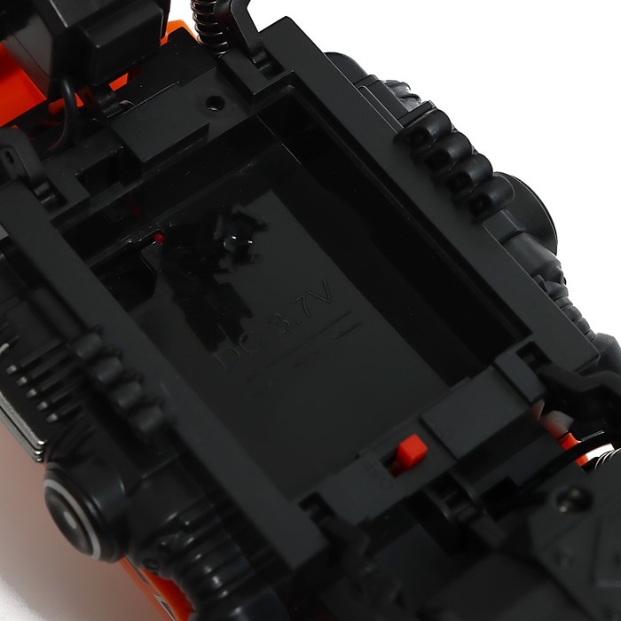 Джип «Горный гонщик», радиоуправление, дым, 6 колёс, с аккумулятором Джип «Горный гонщик», радиоуправление, дым, 6 колёс, с аккумулятором