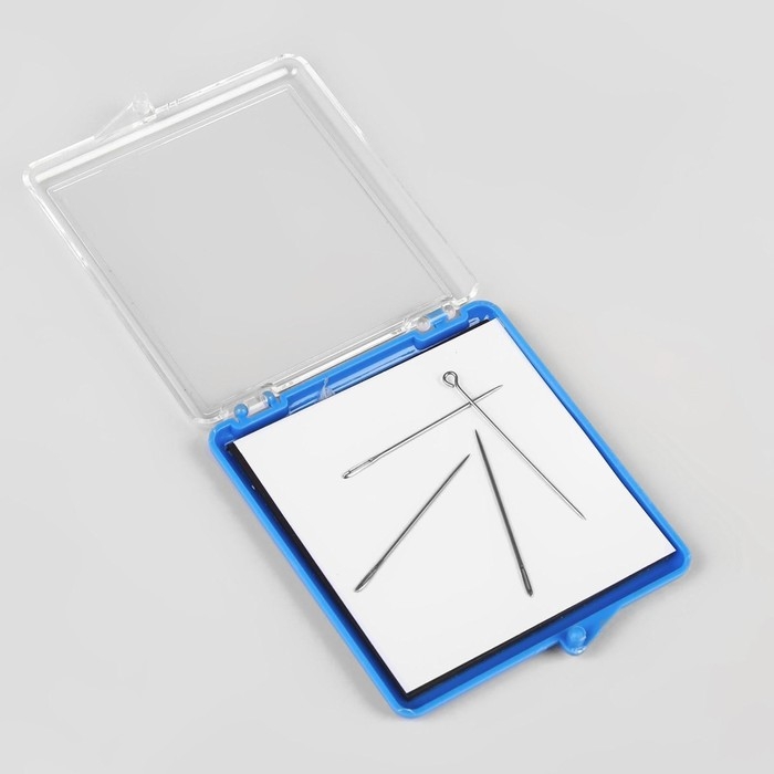 Игольница магнитная, с иглами, 7 × 8 см, цвет МИКС Игольница магнитная, с иглами, 7 × 8 см, цвет МИКС