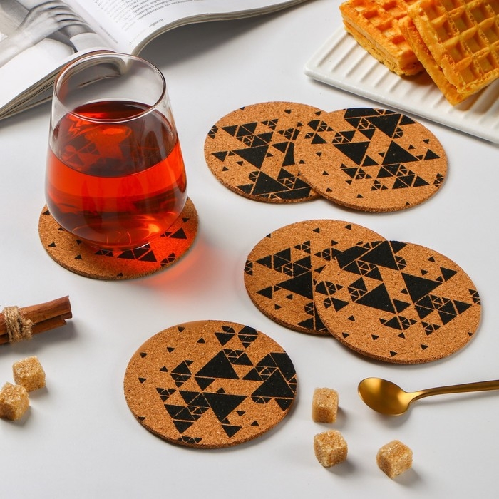 Набор подставок под горячее Доляна «Треугольники», 6 шт, d=10 см Набор подставок под горячее Доляна «Треугольники», 6 шт, d=10 см