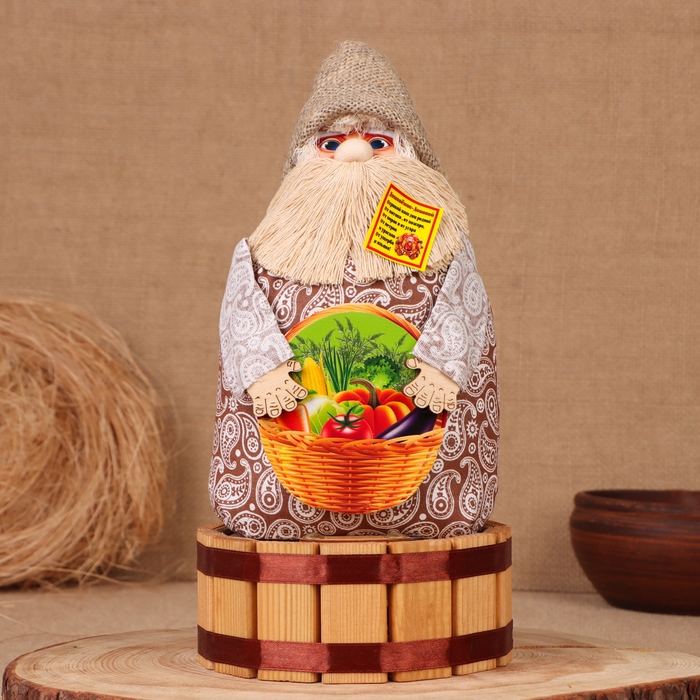 Домовой-копилка Домовой-копилка "Афанасий с лукошком", на бочке, 28х15х12 см