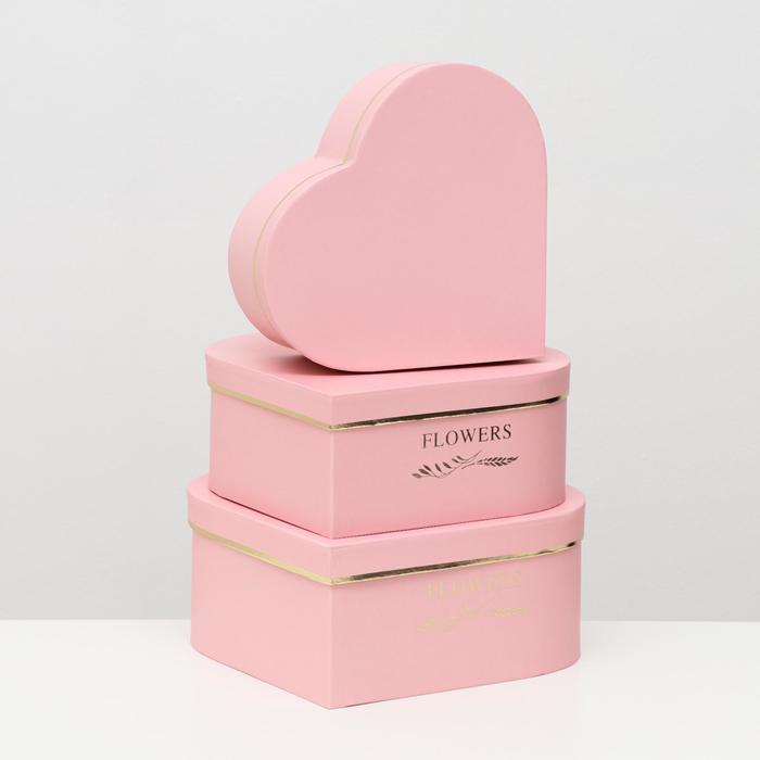 Набор коробок 3 в 1 Набор коробок 3 в 1 "Сердца" розовый, 28.5 x 26 x 11 - 23.5 x 21 x 8.5 см