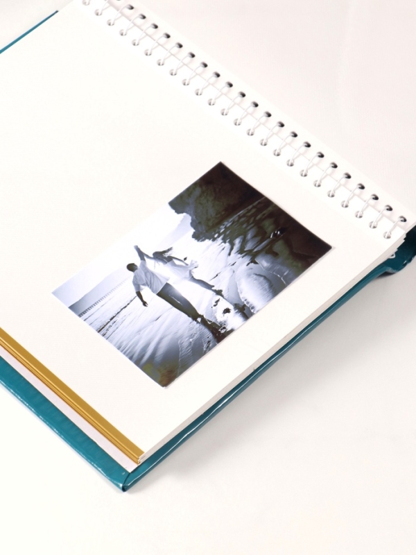 Фотоальбом магнитный 20 листов "Если не сейчас, то когда" зелёный тиснение золото 29х24х2 см   10665