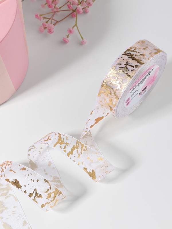 Лента капроновая с тиснением «Мрамор», 25 мм × 23 ± 1 м, цвет белый/золотой №001