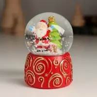 Снежный шар новогодний стеклянный &laquo;Снежные узоры с персонажем&raquo;, 4.5&times;4.5&times;6.8 см, МИКС
