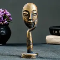 Фигурка гипс &laquo;Бюст: Маска в руке&raquo;, винтаж, 20 см