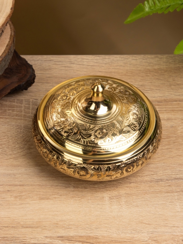 Сахарница "Золотая" латунь 13,5х13,5х9,5 см