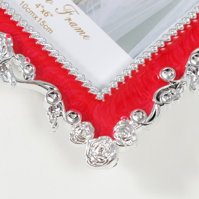 Фоторамка пластик под металл 10х15 см "Садовые розы" красный с серебром 13,3х18 см