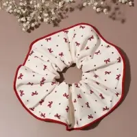 Резинка для волос "Орбита гранд" бантики, 15 см, молочно-красный