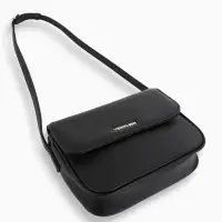 Сумка женская мессенджер TEXTURA на магните, 25&times;7.5&times;19 см, чёрный