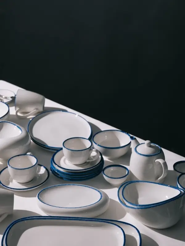 Бульонница с блюдцем Magistro Blue Lagoon, 300 мл, фарфор, белая