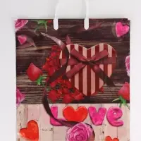 Пакет "С любовью, полиэтиленовый с вырубной ручкой, пласт. 38х44 см, 90 мкм Пакет "С любовью, полиэтиленовый с вырубной ручкой, пласт. 38х44 см, 90 мкм