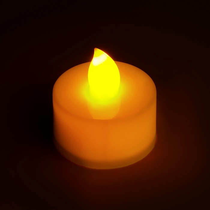 Светодиодные свечи, ночники LED RISALUX «Помнить» набор 2 шт., белые, RGB, 3.5×3.5×4 см