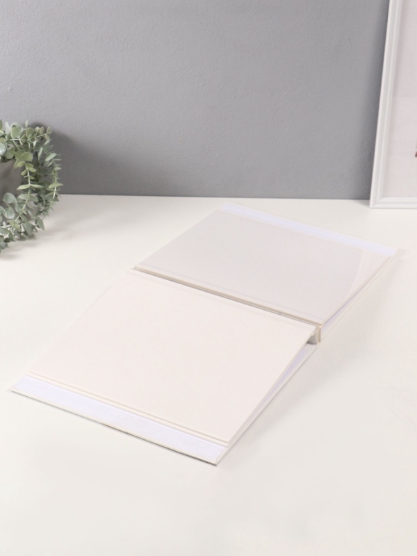 Фотоальбом магнитный 20 листов "Коала" кожзам, в коробке 2,6х32х33,5 см