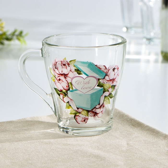 Кружка стеклянная «Грация. Модные штучки», 250 мл