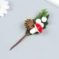 Декор для творчества "Веточка ели со снегом и шишкой" 13 см