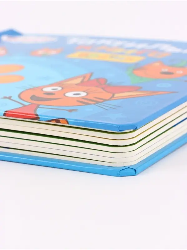 Тактильная книга &laquo;Братик&raquo;, Три кота