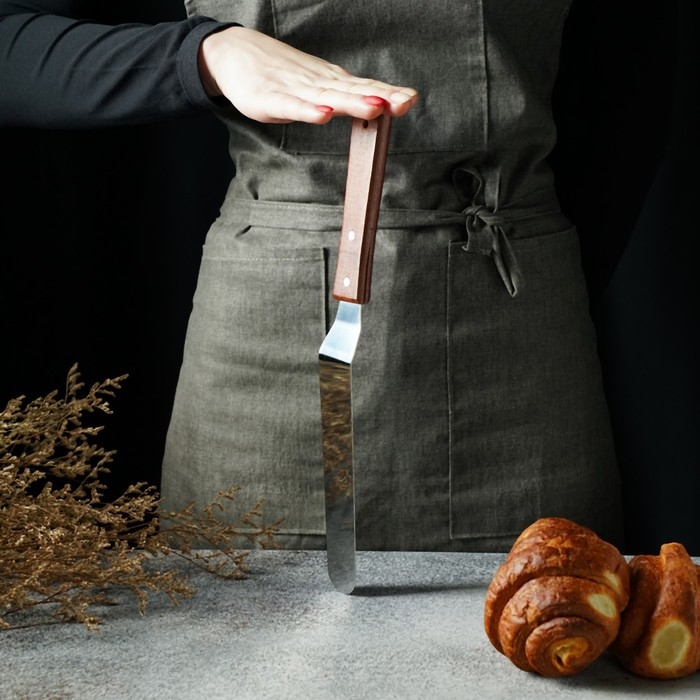 Кондитерская лопатка - палетка, изогнутая, 31,5 см, рабочая часть 19,5 см, цвет коричневый