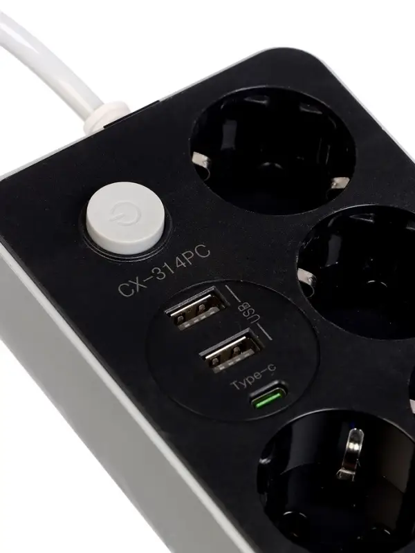 Удлинитель сетевой, 4 розетки, 2 м, 1300 Вт, 3&times;0.75 мм2, 2 USB-A, USB-C, 2.1 А, с заземлением, с выключателем