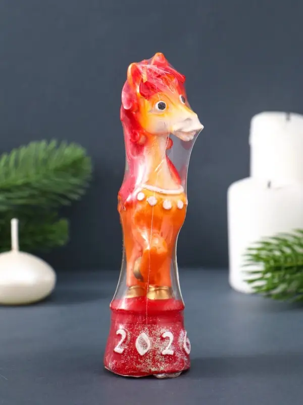 Свеча фигурная "Лошадка на тумбе" 4,5х4,5х13,5 см, цв. золотой