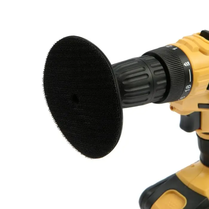 Насадка с липучкой для дрели и УШМ ТУНДРА, тонкий резиновый диск, М14, с адаптером, 100 мм