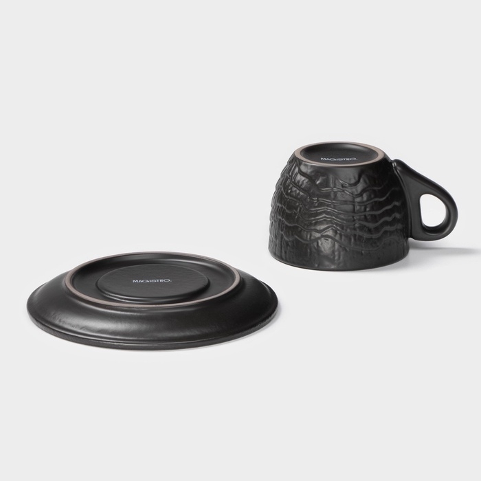 Кофейная пара Magistro Black style, 2 предмета: чашка 100 мл, блюдце d=12 см, фарфор, цвет чёрный Кофейная пара Magistro Black style, 2 предмета: чашка 100 мл, блюдце d=12 см, фарфор, цвет чёрный