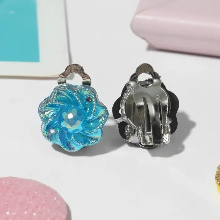 Серьги клипсы детские Выбражулька «Блестящие цветы», миксы Серьги клипсы детские Выбражулька «Блестящие цветы», миксы