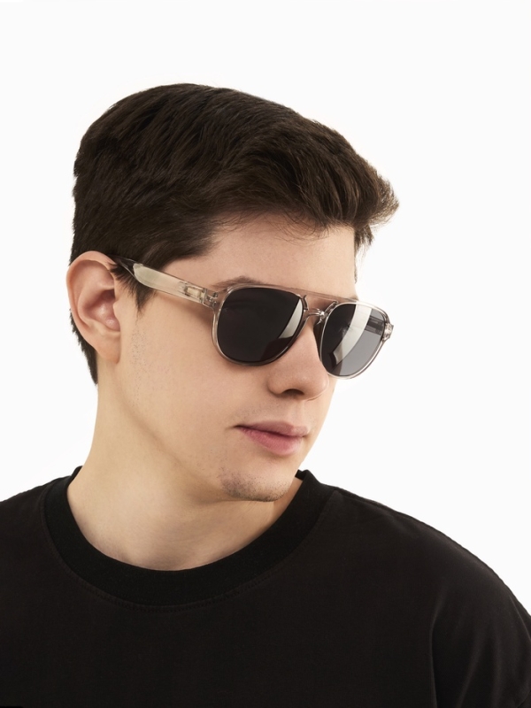 Очки солнечные, uv 400, ширина 15 см, дужка 15 см, линза 5.5 х 4.5 см Очки солнечные, uv 400, ширина 15 см, дужка 15 см, линза 5.5 х 4.5 см