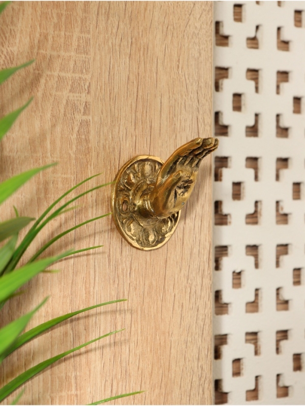 Крючок бронза Крючок бронза "Рука" 6х4х3 см