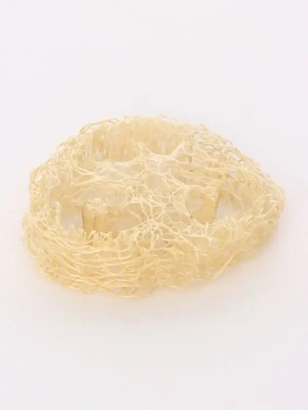 Игрушка-погрызушка из люффы 4-5 см, натуральная Игрушка-погрызушка из люффы 4-5 см, натуральная