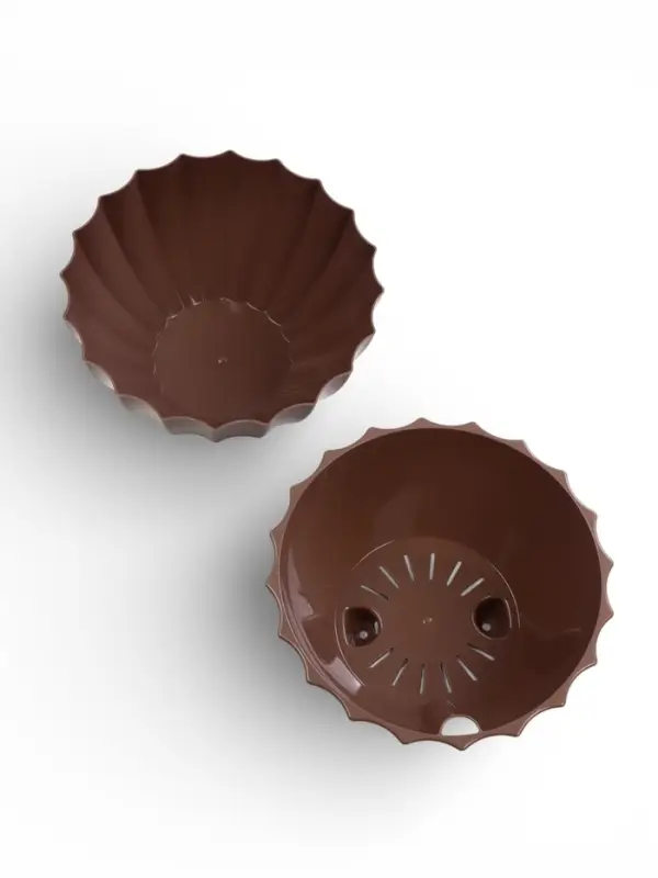 Кашпо для цветов с автополивом &laquo;Ракушка&raquo;, 2.4 л, d=22 см, h=10.5 см, цвет мокко