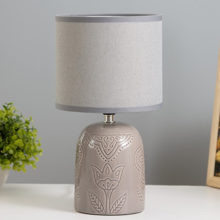 Настольная лампа Настольная лампа "Монако" Е14 40Вт серый 16х16х29 см RISALUX