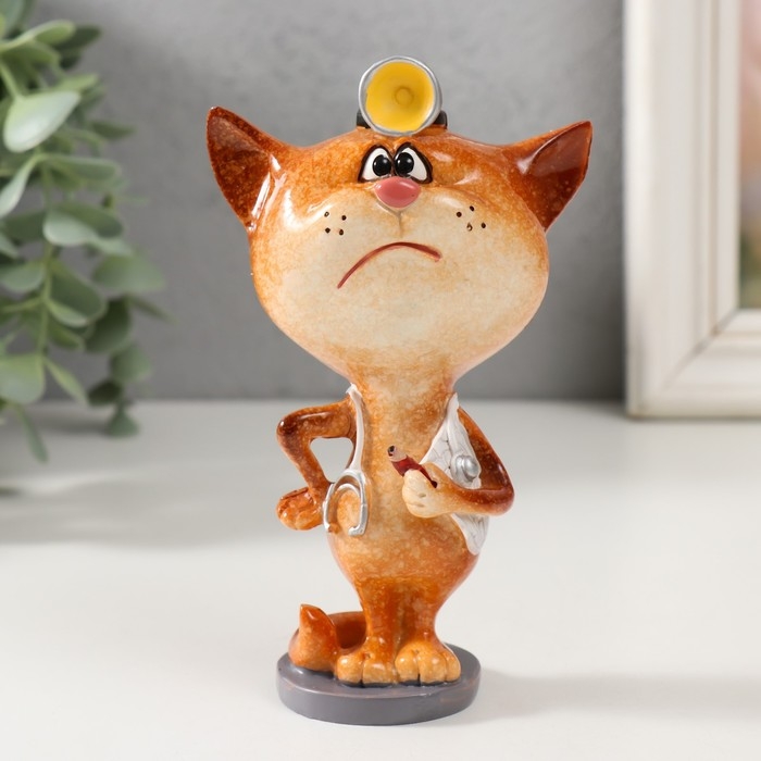 Сувенир полистоун лак Сувенир полистоун лак "Котик-врач с фонендоскопом" 8,3х6,2х13,8 см