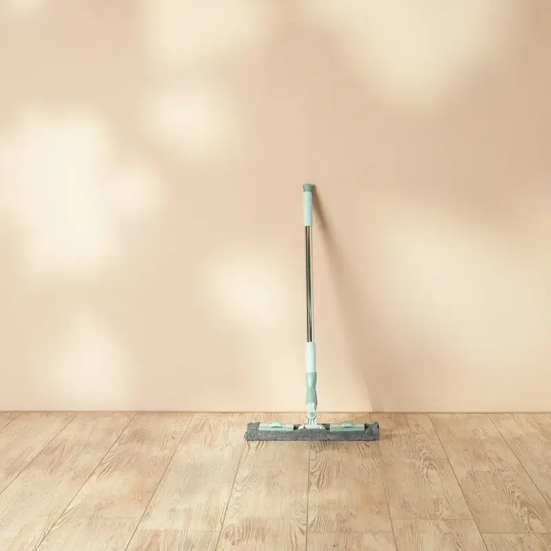 Швабра со сменной насадкой тм VETTA, насадка микрофибра, телеск.ручка 110см, сталь, пластик, 2 цвета