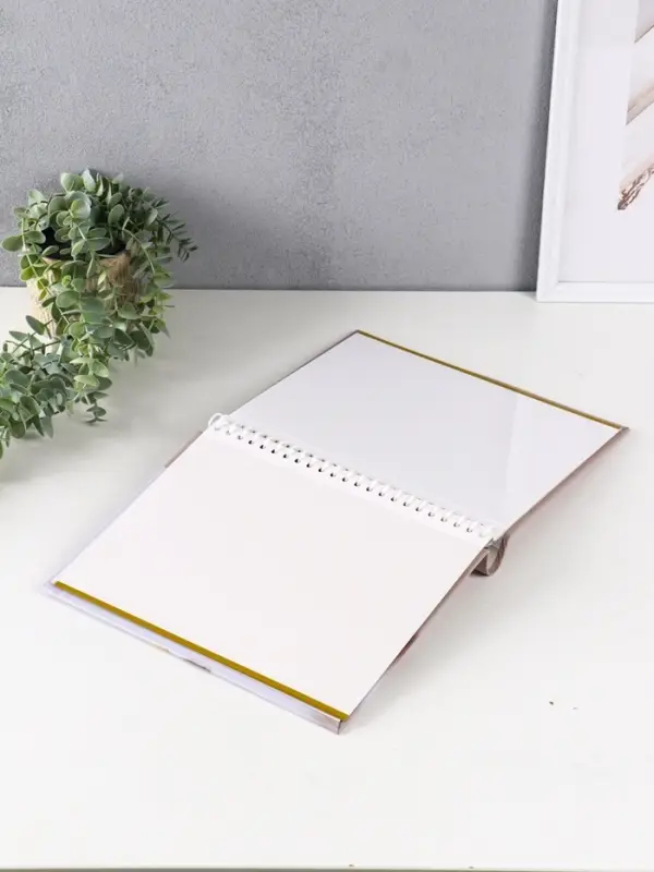 Фотоальбом 10 магнитных листов Фотоальбом 10 магнитных листов "Ванильная роза" 23X28см, пер-т внутр.спираль