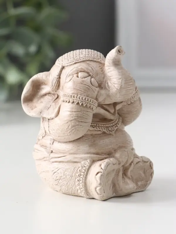 Фигура «Слон ничего не вижу», 7×5.5×6 см, слоновая кость
