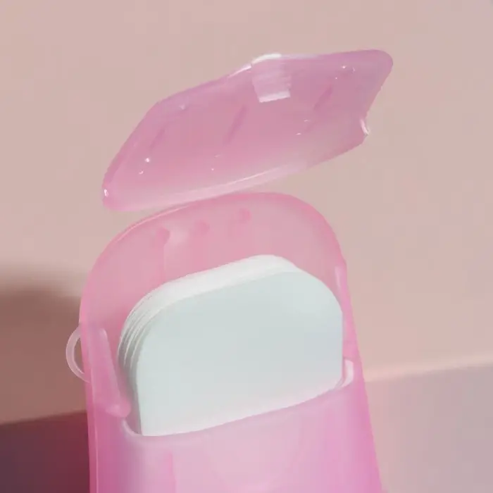 Мыло листовое, в пластинах, 18 (± 2) шт., в футляре, розовое