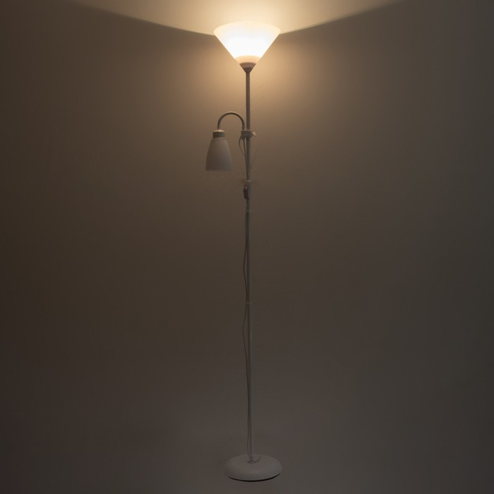 Торшер  Торшер "Тренд 2" 1х40Вт Е27+1хЕ27 40Вт белый 22х22х180 см.