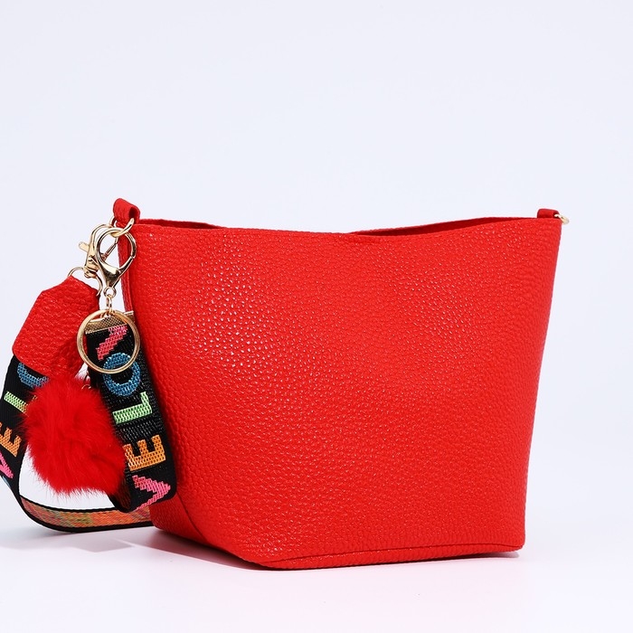 Сумка кросс-боди на молнии, цвет красный Сумка кросс-боди на молнии, цвет красный
