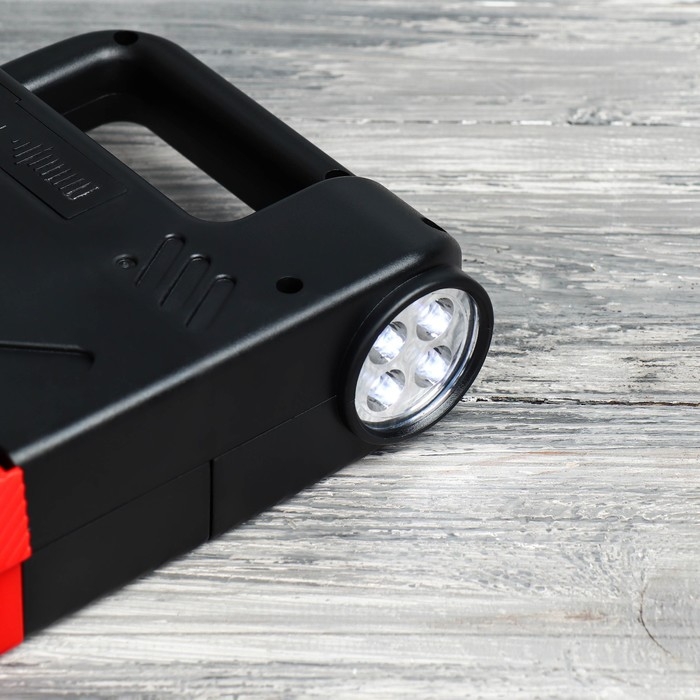 Набор инструментов в фонаре «На пути», 24 предмета Набор инструментов в фонаре «На пути», 24 предмета