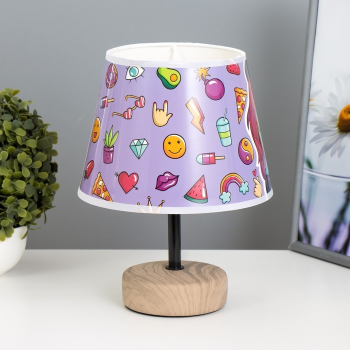 Настольная лампа Настольная лампа "Девушка" Е14 15Вт 20х20х27 см RISALUX