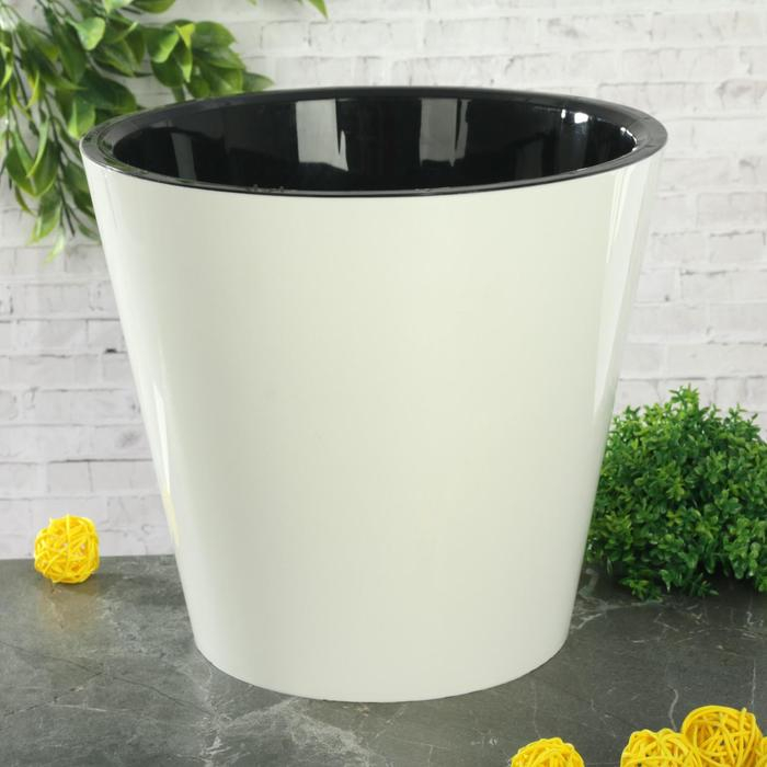 Кашпо для цветов со вставкой «Фиджи», 5 л, цвет белый Кашпо для цветов со вставкой «Фиджи», 5 л, цвет белый
